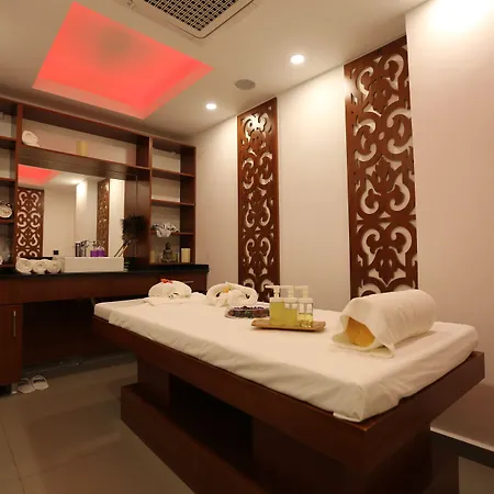 Отель Bfc & Sport 2*